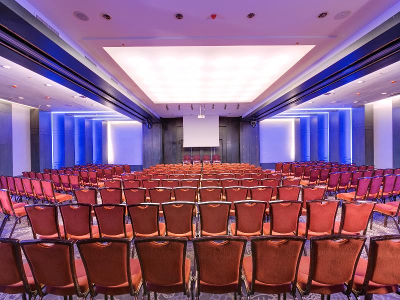 Sheraton Bucharest Hotel Bucareste Exterior foto The Grand Ballroom